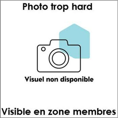 Je suis une obsédée du cul et je veux me faire baiser la chatte